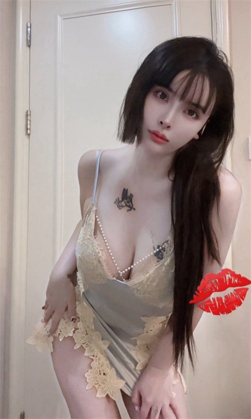 47B3742A9A8C40B87681ADF995C21F5D.jpg